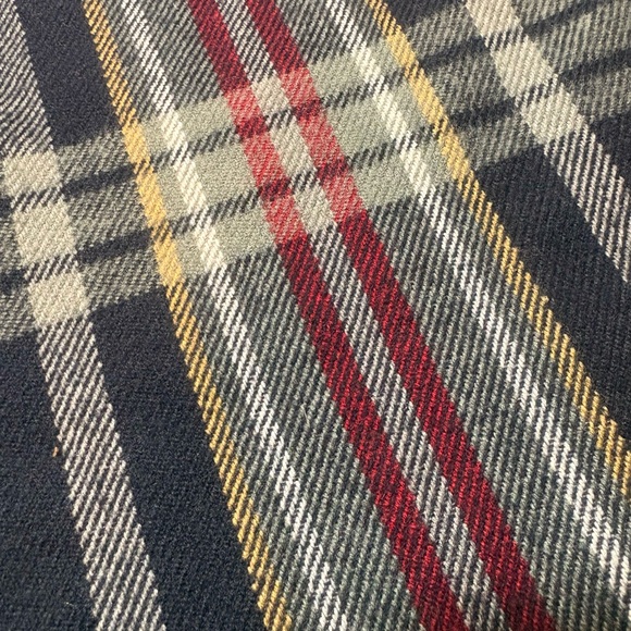 BANANA REPUBLIC Scarf - Picture 2 of 4